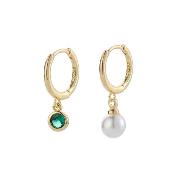 *NEW Gold Emerald Pearl Drop Huggie Hoop Earrings - Picture 7 of 7